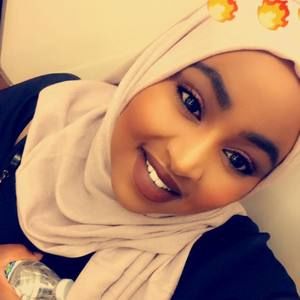 Meet your Posher, Nadra
